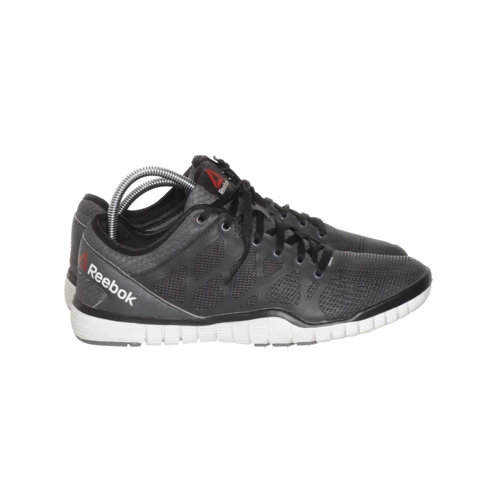 Reebok sneakers svarta – storlek 38 1/2
